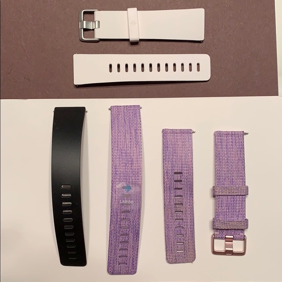 Fitbit Versa - Picture 7 of 8